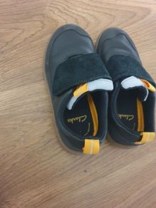 leather boys clarks 8g uk