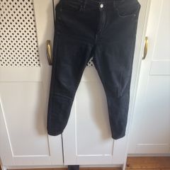 Black Jeans
