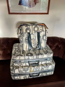 Vintage Rare Iconic Samsonite Fashionaire 60s Black and White Luggage