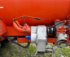 Slurry tanker