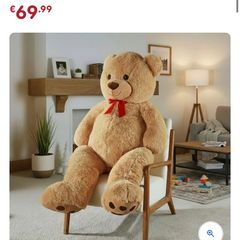 New Giant teddy bear E70 Smyths need gone 3 days old