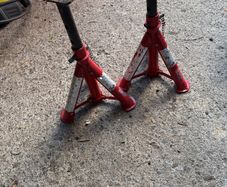 axle stand
