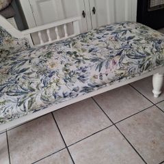 Chaise Lounge