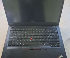Lenovo Thinkpad T490,i5 8th gen,8gb, 256ssd, 14"FHD Screen, windows 11