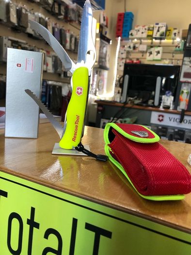 Victorinox Rescue Tool Swiss Army Knife SAK Swiss Store