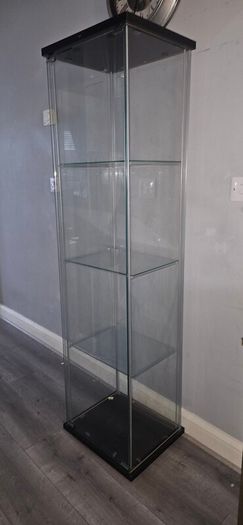Glass door cabinet