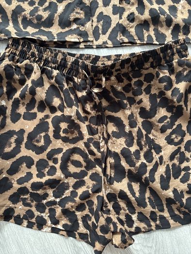 Shien shorts and shirt set