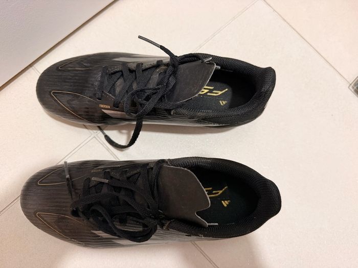 Adidas f50