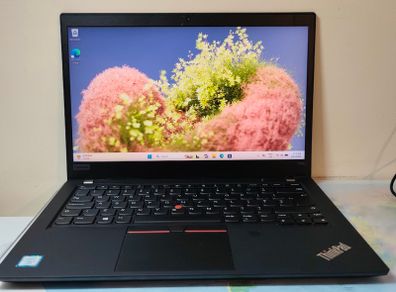 Lenovo ThinkPad T490 Intel i5 8th Gen | 16GB RAM | 256GB SSD | Windows 11 | Office 2021