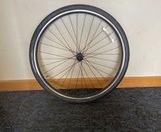 28" front wheel