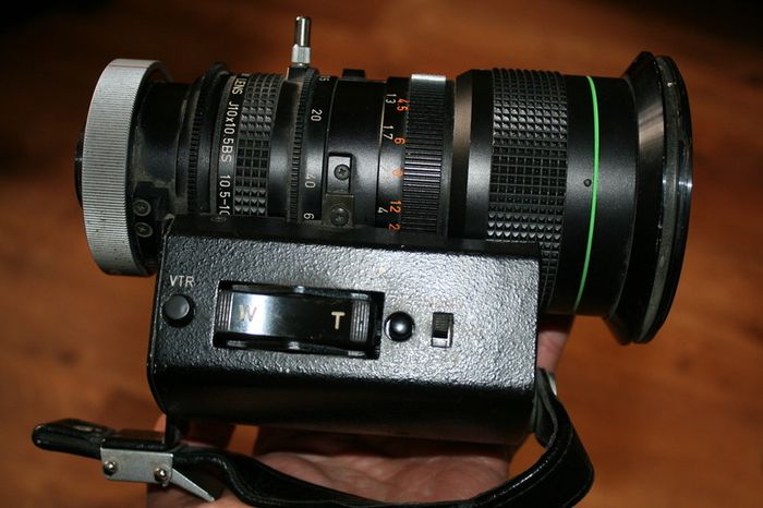 Canon Tv Zoom Lens J10 X 10.5bs  10.5-105mm