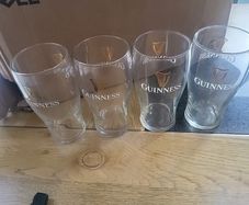 guinness pint glasses x24 used