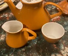 teapot set Poole free postage