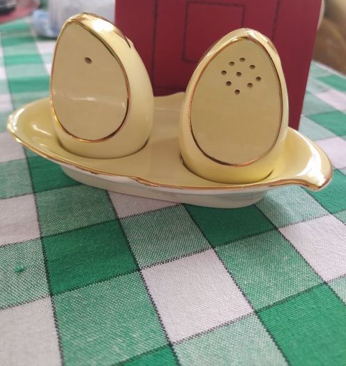 Royal Winton condiment set