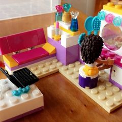 Lego friends Andrea's bedroom 41009