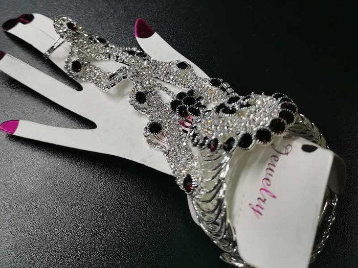 Bracelet