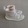 Clark's Winter Shoes Size 11.5F Image 2