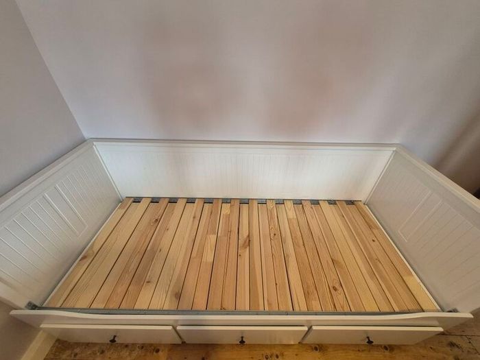 IKEA Hemnes guest/day bed incl. One Vannareid mattress