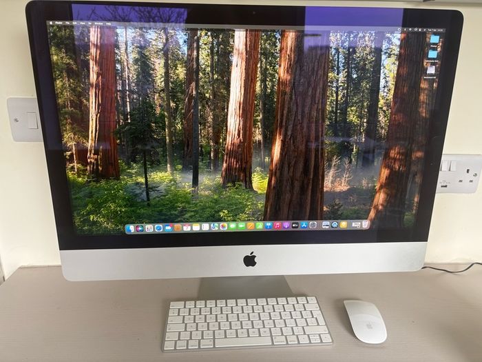 27 inch Apple iMac Excellent Condition Fast and Reliable