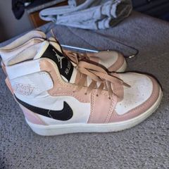 girls trainer's worn once size 31