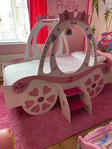 princess carraige bed
