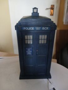 Doctor Who Tardis (See pics)