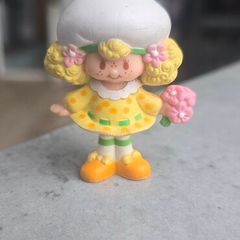 HTF Vintage 1981 AGC Kenner Lemon Meringue Strawberry Shortcake Mini PVC Doll  Figurine 2" same era as MLP G1 My Little Pony