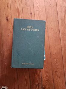 Irish Law Of Torts. By Bryan M.e. Mcmahon And William Binchey. Second Edition Large Volume Hardback In Good Condition. See Photos For Same