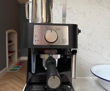 DeLonghi Stilosa Espresso Coffee Machine
