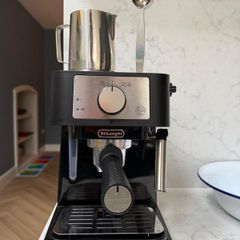 DeLonghi Stilosa Espresso Coffee Machine