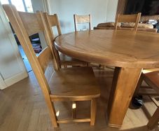 5ft Round Solid Oak Dining Table & 6 Chairs