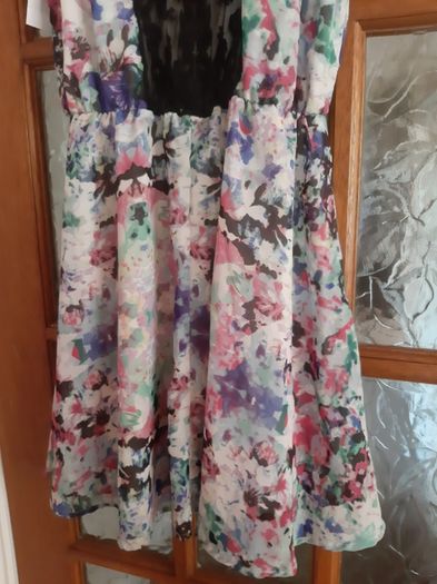 Brand New Dress, Size Medium