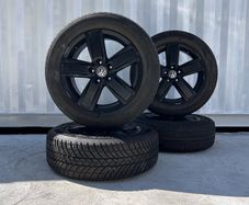 Genuine Volkswagen Amarok/Transporter 18" Alloy Wheels