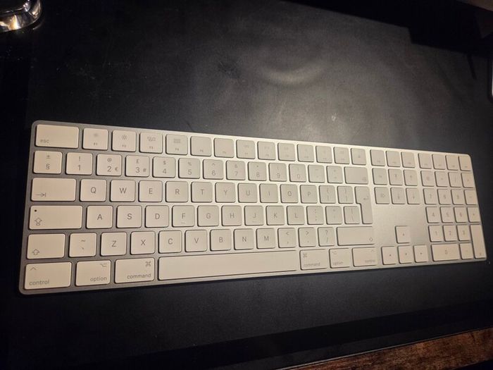 Apple magic keyboard with numeric keypad