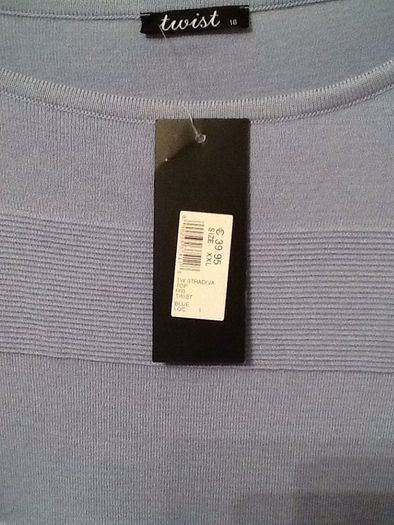 Light blue short jumper. 'Twist' brand