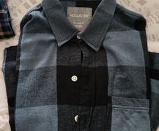 Hollister Mans Shirt