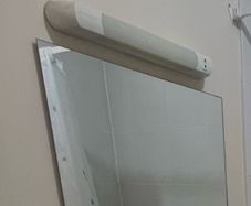 mirror & light