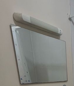 mirror & light