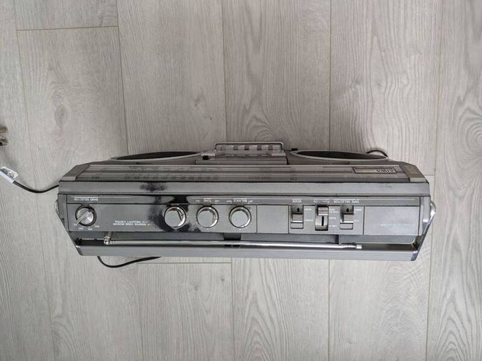 Vintage AIWA Stereo 926 TPR-926 Boombox Radio