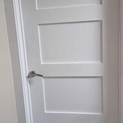 4 white wooden internal doors