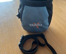 CLIMBX Fiend Rock Climbing Chalk Bag