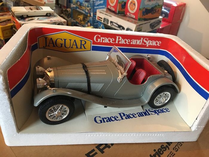 Jaguar Ss100 Burago First Edition Rare