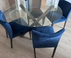 Dining Table & Chairs