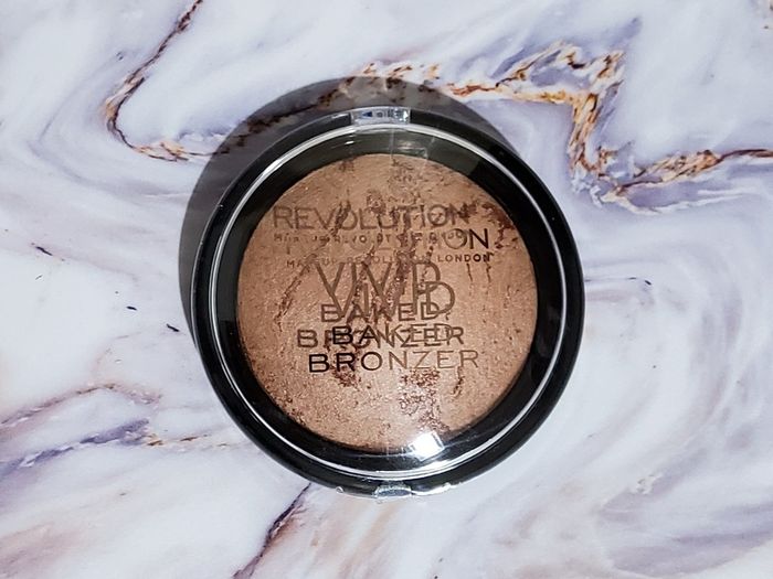 Revolution Vivid Baked Bronzer - Ready To Go - New