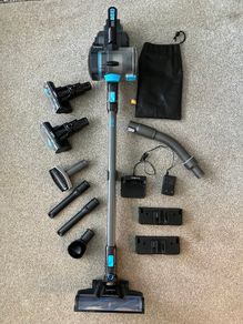VAX Blade 4 Pet CLSV-B4KP Cordless Vacuum Cleaner + accesories