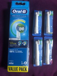 Oral-B Precision Clean Replacement Electric Toothbrush Heads Brand New