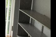 Free shelves