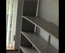 Free shelves
