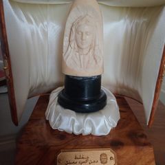 Antique Carved Madonna Figure in Walnut Case.
