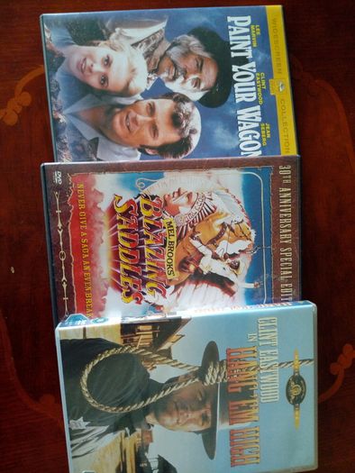 Dvd: Thriller/Action/Drama/Comedy/Horror Movies.